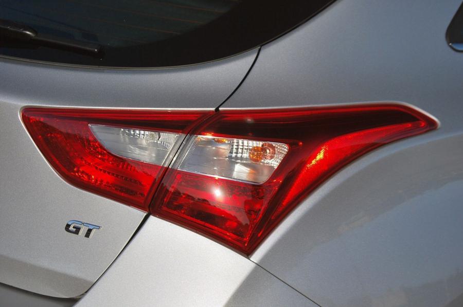  Hyundai Elantra GT 2012 года  (фото 86 из 151)